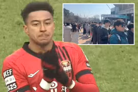 Cựu sao MU tạo cơn sốt ở giải Hàn Quốc