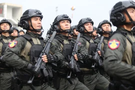 Xem màn diễu hành oai nghiêm của lực lượng Cảnh sát cơ động Việt Nam