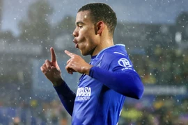 Greenwood ghi tuyệt phẩm khiến hàng công MU hổ thẹn