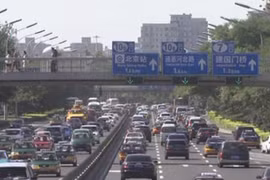 Trung Quốc: Số xe ô tô bán trong tháng 3 đạt mức kỉ lục