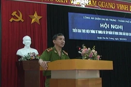 Tập huấn sử dụng súng bắn đạn cao su đa năng cho CSKV