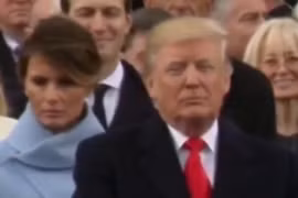 Lý giải gương mặt buồn của Đệ nhất phu nhân nước Mỹ trong lễ nhậm chức