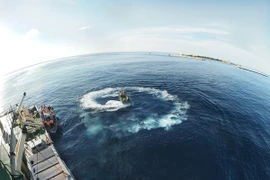 Triển lãm ảnh báo chí "Trường Sa - nơi ta đến"