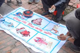 Mâu thuẫn trong lúc đánh bạc, một người đàn ông bị đánh tử vong