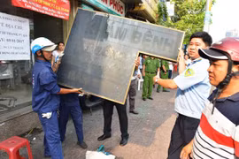 Giành lại vỉa hè cho người đi bộ: Quận 10 xử lý 40 tuyến đường