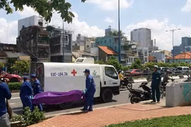 Phát hiện thi thể nam thanh niên trôi dưới kênh