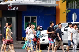 Doanh nghiệp Trung Quốc "núp bóng" cạnh tranh không lành mạnh