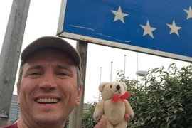 Tới 12 quốc gia chỉ trong 24 giờ