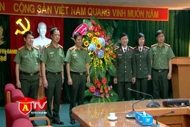 Giám đốc CATP Hà Nội chúc mừng ngày Nhà giáo Việt Nam 