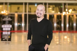 "Sao" Việt háo hức với liveshow 12 tỷ của Mr Đàm