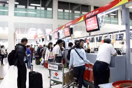 Nam hành khách hành hung nữ nhân viên hàng không 