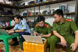 Kiểm soát chặt hóa đơn, ngăn hợp thức hóa hàng lậu, trốn thuế