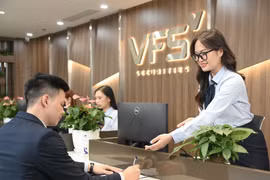 Ứng tiền cho người nội bộ sai quy định, Chứng khoán Nhất Việt bị xử phạt