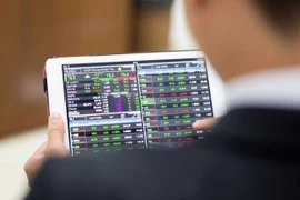 Cổ phiếu chứng khoán, bất động sản “nổi sóng”, chứng khoán Việt tăng mạnh nhất châu Á