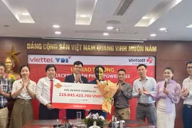 Thanh niên 9X tại TP.HCM lĩnh giải Vietlott hơn 228 tỷ đồng