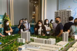 Ngân hàng vẫn dè chừng cho vay kinh doanh bất động sản, chứng khoán