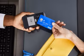 Ngân hàng dừng cung cấp dịch vụ cho thẻ từ