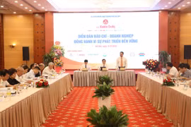 Báo chí - doanh nghiệp: Mối quan hệ đồng hành, không thể tách rời