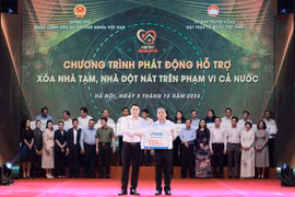 LPBank chung tay vì cộng đồng: Trao 100 tỷ đồng xoá nhà tạm, nhà dột nát
