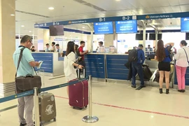 Người nợ thuế có thể được “gỡ” lệnh tạm hoãn xuất cảnh ngay tại sân bay