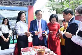 Sinh viên trang bị kiến thức tài chính thông qua chuỗi sự kiện "Đồng tiền thông thái"