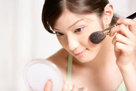 Chất gluten trong mỹ phẩm gây nguy hiểm