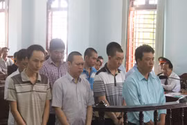 Cùng đồng phạm nhận hối lộ hơn 4 tỉ đồng: Nguyên Đội trưởng đội TTGT lĩnh án chung thân