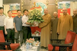 CATP Hà Nội chúc mừng Đại lễ Phật đản 2013