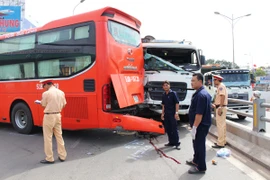 Nhân viên xe khách Phương Trang tử nạn khi đang "lơ" xe 