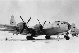 Oanh tạc cơ tầm xa đầu tiên của Liên Xô được sao chép từ B-29 Mỹ