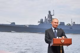 Chiến hạm tàng hình Nga trang bị tên lửa siêu vượt âm Zircon sắp vào trực chiến