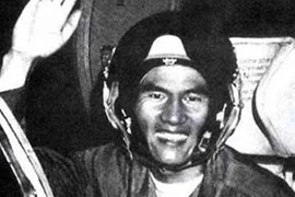 Liên Xô sao chép 'rắn lửa' AIM-9 của Mỹ (phần 1): Anh hùng Phạm Tuân bắn hạ B-52 bằng tên lửa sao chép từ Mỹ