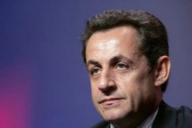 Cựu Tổng thống Pháp thúc giục phương Tây đoàn kết với Nga