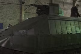 Ukraine trình làng xe tăng chuyên dụng cho địa hình thành phố