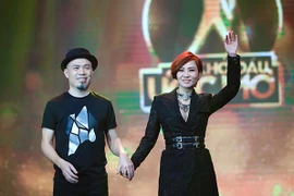 Huy Tuấn, Thu Minh "đe dọa" Hoàng Touliver ngay trên truyền hình