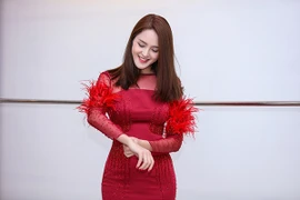 Á hậu Hoàng Anh tái xuất sau nửa năm vắng bóng