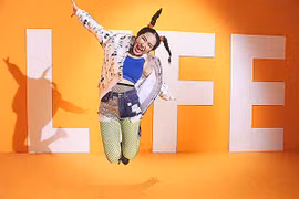 Hòa Minzy "làm lại từ đầu" với phương châm "Sống không hối tiếc"