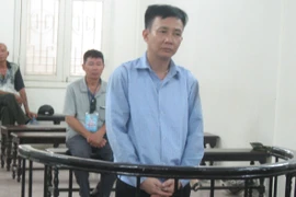 Cựu cán bộ phường lừa đảo bằng thủ đoạn "chạy" giấy tờ