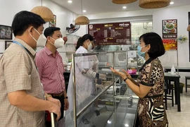 Vào cuộc sớm để chặn thực phẩm bẩn tràn ra thị trường dịp cuối năm