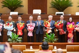 Phê chuẩn 4 Phó Chủ tịch Hội đồng Bầu cử quốc gia và 14 Ủy viên