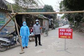 Thêm 4 ca Covid-19 mới, một người là nhân viên sân bay Tân Sơn Nhất