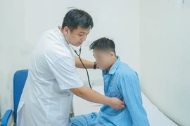 Tập luyện quá sức, huấn luyện viên thể hình 32 tuổi bị nhồi máu cơ tim cấp