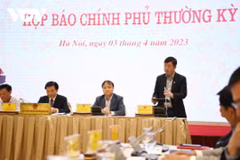 Lãnh đạo Bộ TT&TT: Chuẩn hoá thông tin trên SIM thuê bao di động giúp bảo vệ chính người dùng