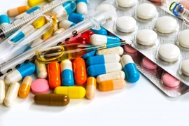 Thu hồi khẩn toàn quốc một loại thuốc kháng sinh chữa viêm xoang, viêm phổi