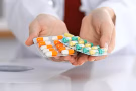 Phát hiện 2 lô thuốc viên nén bao phim Capetero 500 điều trị ung thư nhập khẩu trái phép