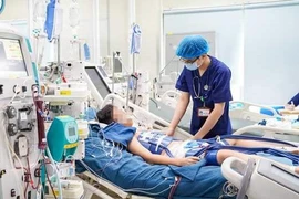 Bốn trẻ đuối nước nguy kịch, nguy cơ tử vong cao do cấp cứu sai cách