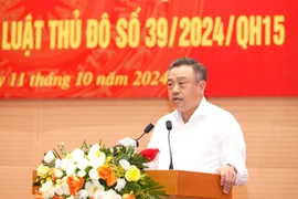 Chủ tịch UBND TP Hà Nội: Mỗi cán bộ, công chức phải hiểu rõ Luật Thủ đô thì mới triển khai hiệu quả