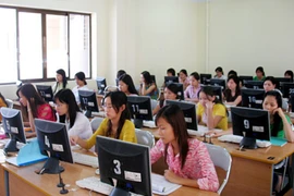 Sửa đổi tiêu chuẩn, điều kiện đăng ký xét thăng hạng chức danh nghề nghiệp của viên chức