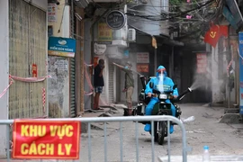 Hà Nội thêm 133 ca Covid-19, 61 ca cộng đồng, 3 ổ dịch có số mắc tăng vọt 