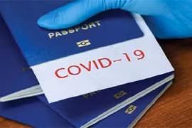 Việt Nam vẫn chưa thể cấp hộ chiếu vaccine, Bộ Y tế đốc thúc tiến độ